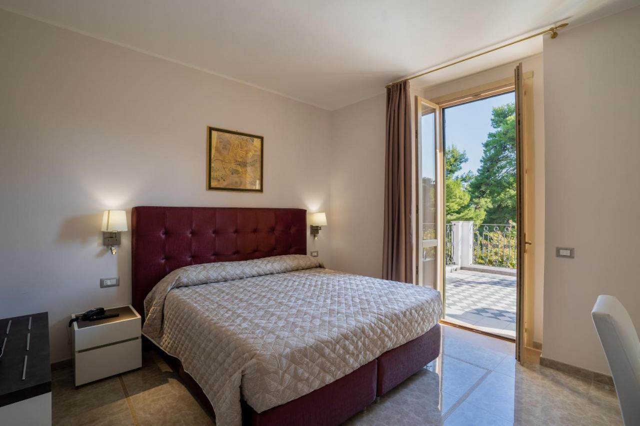 Park Hotel Villa Maria سان مينايو المظهر الخارجي الصورة