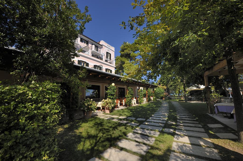 Park Hotel Villa Maria سان مينايو المظهر الخارجي الصورة